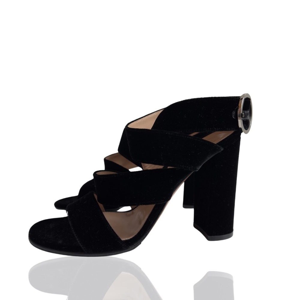 Gianvito Rossi black velvet heels